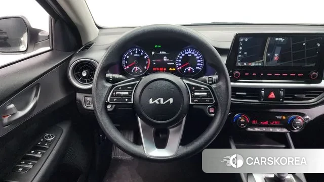 Kia The New K3 2nd generation 2022 Белый из Кореи, фото 4