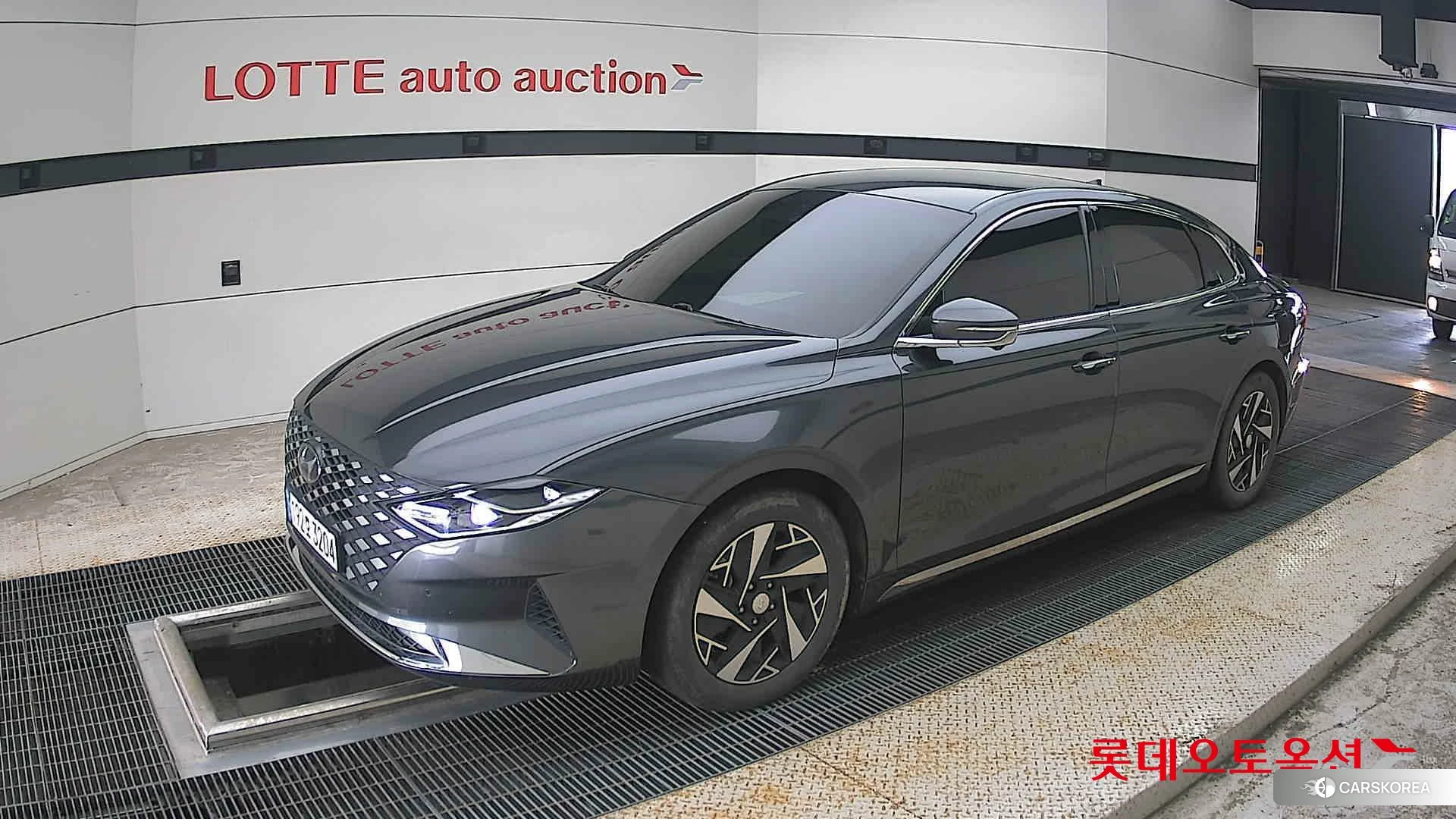 Hyundai Grandeur Hybrid 2023 Nocturne Grey Metallic из Кореи, фото 4