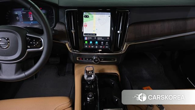Volvo S90 2024 Серый из Кореи, фото 4