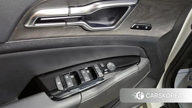 Kia Sportage 5th Generation 2021 Белый из Кореи, фото 4