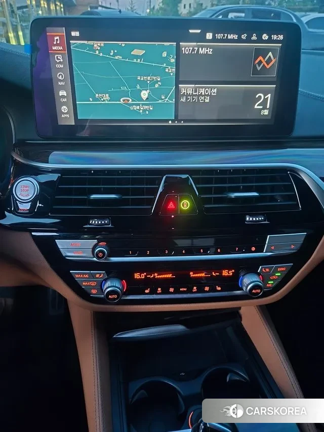 BMW 5 Series (G30) 2020 Синий из Кореи, фото 4