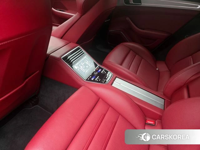 Porsche Panamera (971) 2020 Белый из Кореи, фото 4