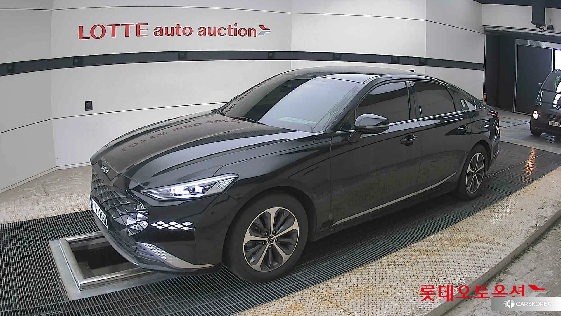 Kia K8 Hybrid 2022 Aurora Black Pearl из Кореи, фото 4