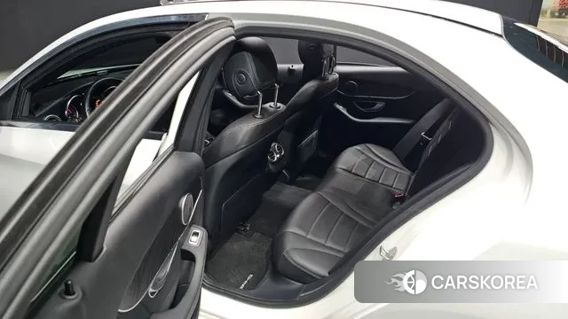 Mercedes-Benz C-Class W205 2019 Белый из Кореи, фото 4