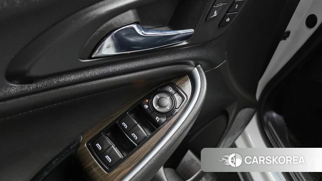 Chevrolet (GM Daewoo) The New Malibu 2022 Белый из Кореи, фото 4