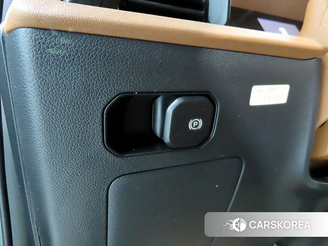 Ssangyong Torres 2023 Темно-зеленый из Кореи, фото 4