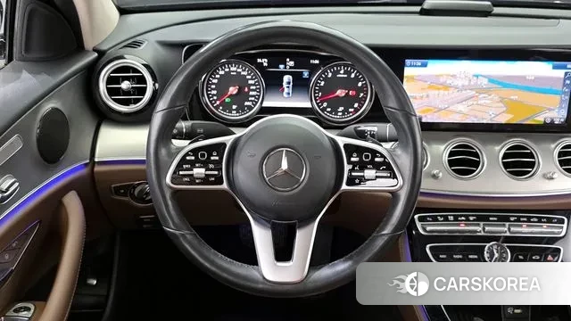 Mercedes-Benz E-Class W213 2019 Черный из Кореи, фото 4