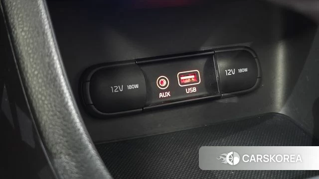 Kia Sportage 4th Generation 2018 Белый из Кореи, фото 4