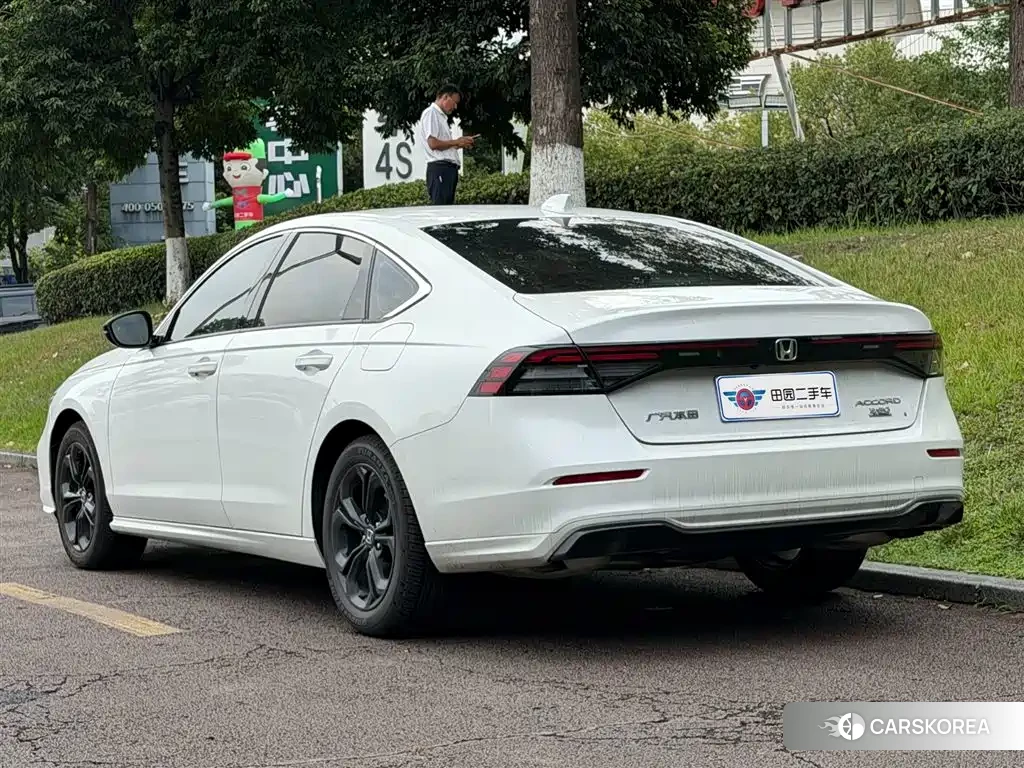 Honda Accord 2025 Белый из Китая, фото 4