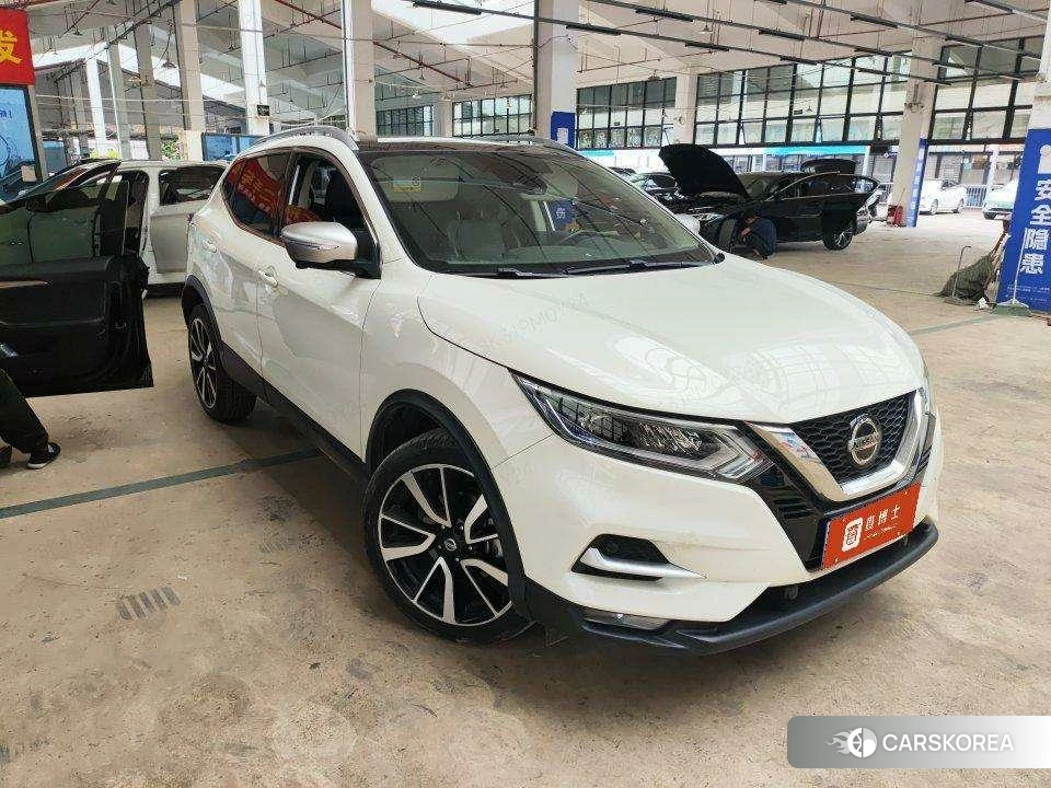 Nissan Qashqai 2021 Белый из Китая, фото 4