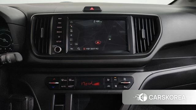 Kia The New Kia Ray EV 2023 Белый из Кореи, фото 4