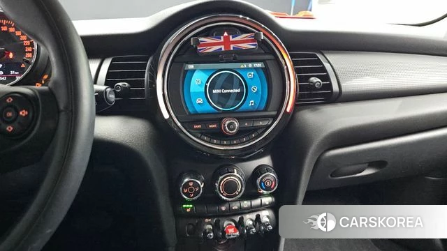Mini Cooper 2020 Черный из Кореи, фото 4
