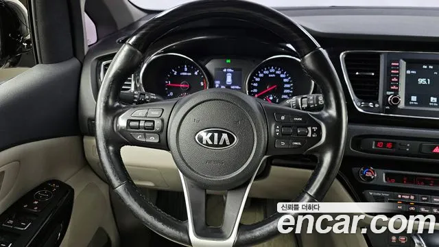 Kia The New Carnival 2018 Серый из Кореи, фото 4