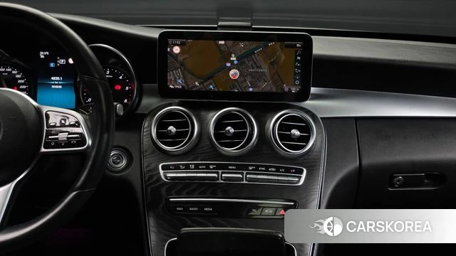 Mercedes-Benz C-Class W205 2019 Песочный из Кореи, фото 4