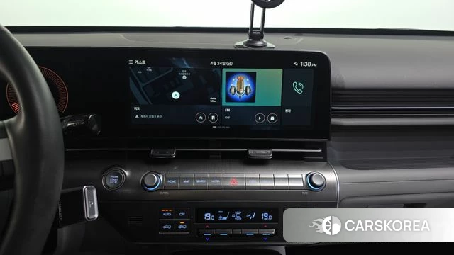 Hyundai Kona (SX2) 2023 Белый из Кореи, фото 4