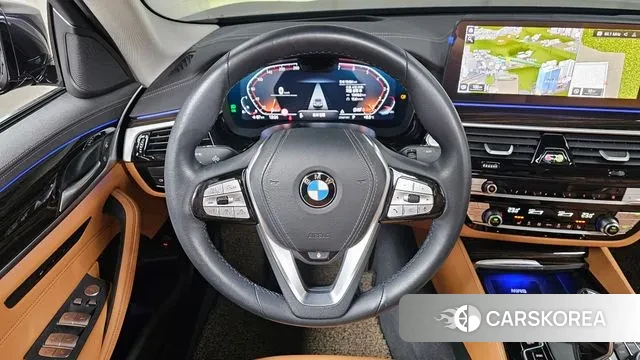 BMW 5 Series (G30) 2023 Черный из Кореи, фото 4