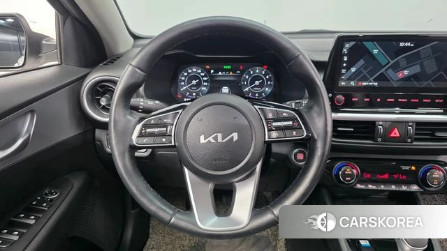 Kia The New K3 2nd generation 2022 Белый из Кореи, фото 4
