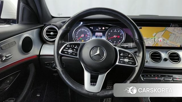 Mercedes-Benz E-Class W213 2019 Белый из Кореи, фото 4