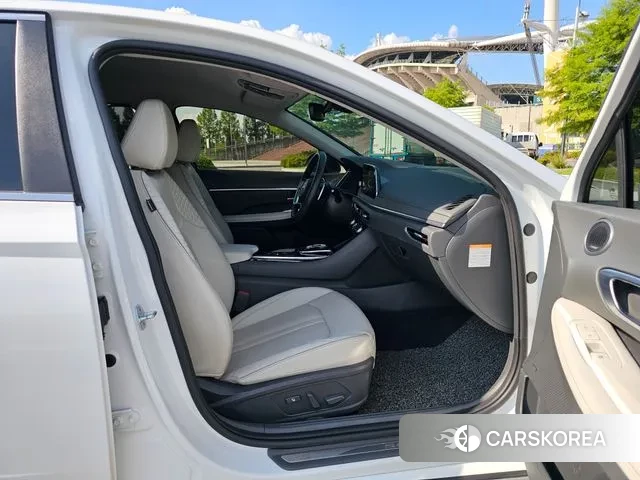 Hyundai Sonata Hybrid (DN8) 2020 Белый из Кореи, фото 4