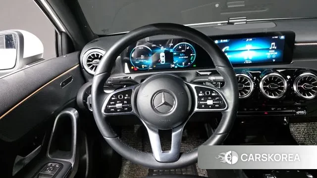 Mercedes-Benz A-Class W177 2022 Белый из Кореи, фото 4