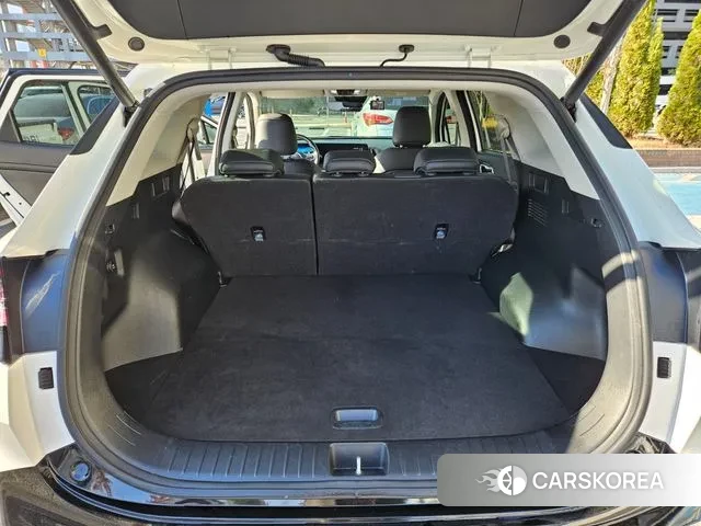 Kia Sportage 5th Generation Hybrid 2023 Белый из Кореи, фото 4