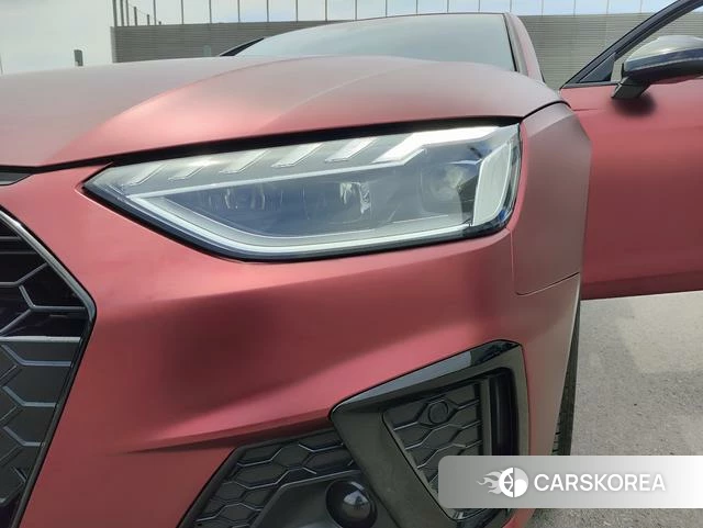 Audi A4L 2024 Красный из Китая, фото 4