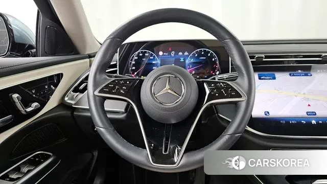 Mercedes-Benz E-Class W214 2025 Синий нефрит из Кореи, фото 4