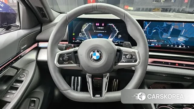 BMW 5 Series (G60) 2024 Черный из Кореи, фото 4