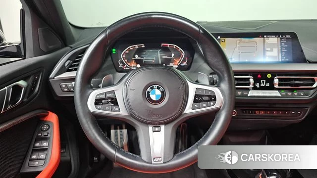 BMW 1 Series (F40) 2021 Черный из Кореи, фото 4