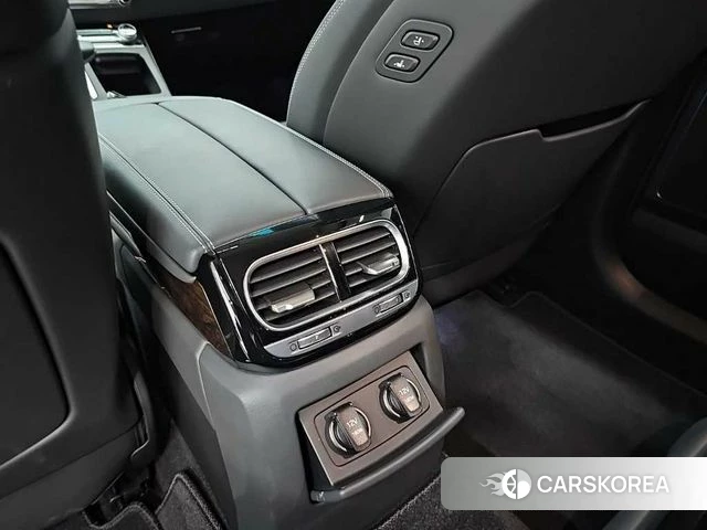 Genesis G90 2021 Черный из Кореи, фото 4