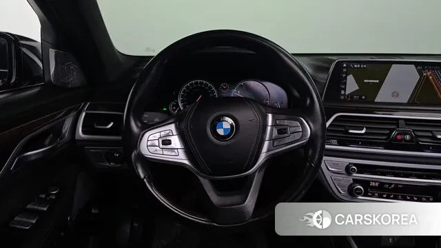 BMW 7 Series (G11) 2018 Черный из Кореи, фото 4