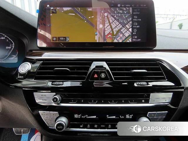 BMW 5 Series (G30) 2022 Черный из Кореи, фото 4
