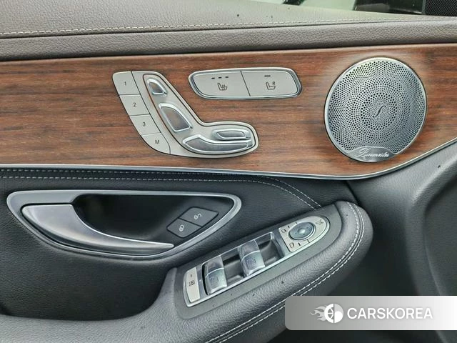 Mercedes-Benz GLC 2020 Черный из Китая, фото 4