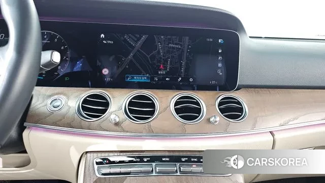 Mercedes-Benz E-Class W213 2020 Белый из Кореи, фото 4