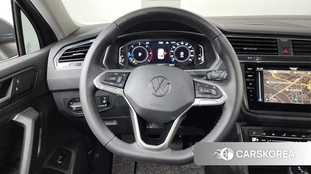 Volkswagen Tiguan second Generation 2023 Серый из Кореи, фото 4