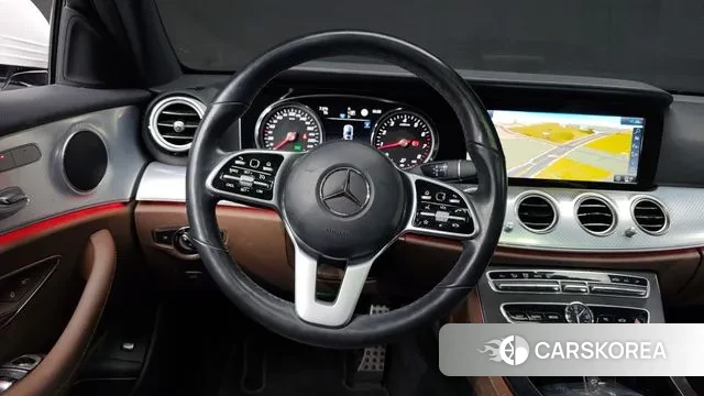 Mercedes-Benz E-Class W213 2020 Белый из Кореи, фото 4