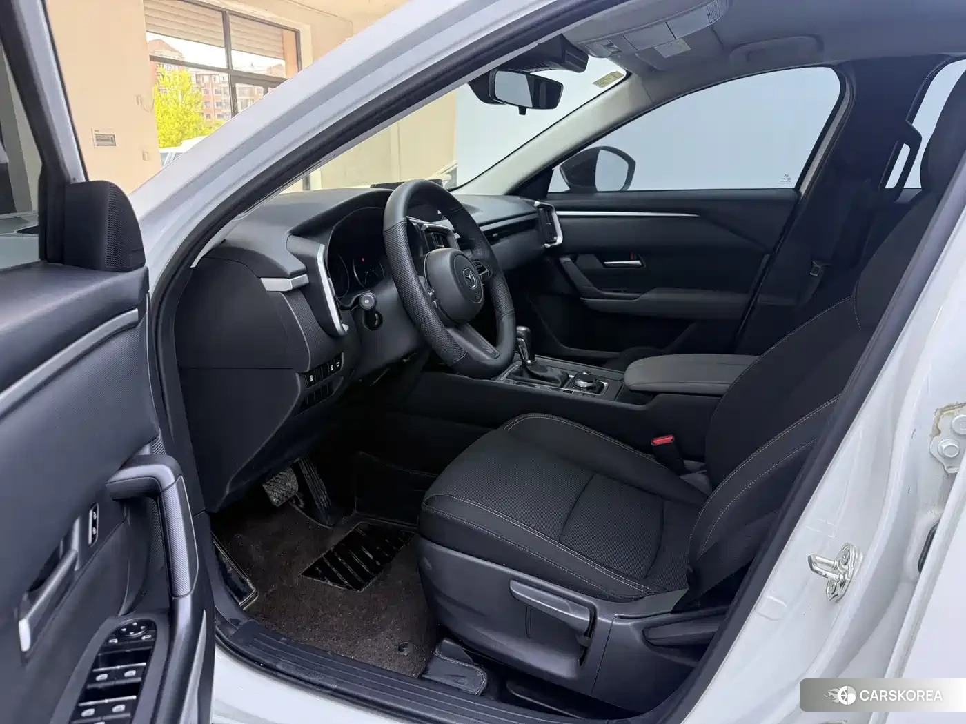 Mazda CX-50 Xingya 2023 Белый из Китая, фото 4