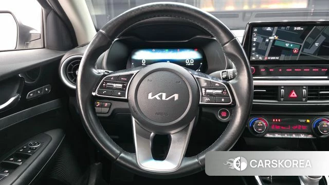 Kia The New K3 2nd generation 2021 Белый из Кореи, фото 4