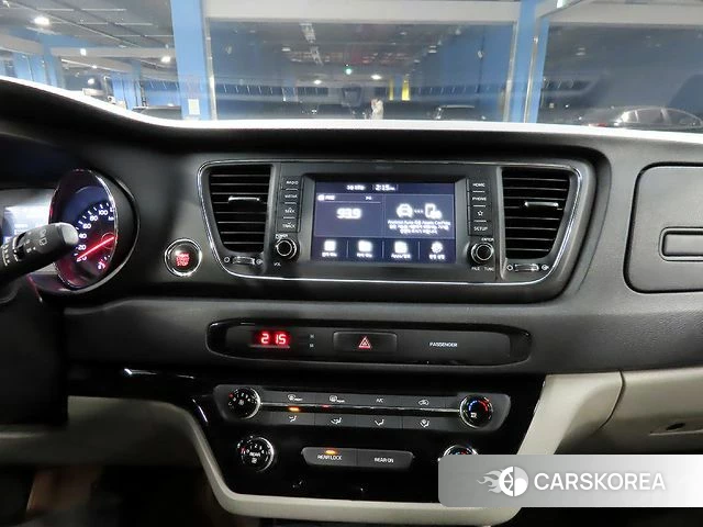 Kia The New Carnival 2019 Белый из Кореи, фото 4