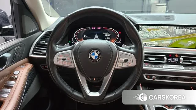 BMW X7 (G07) 2021 Черный из Кореи, фото 4