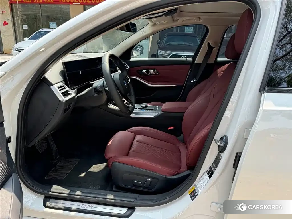 BMW i3 2024 Белый из Китая, фото 4