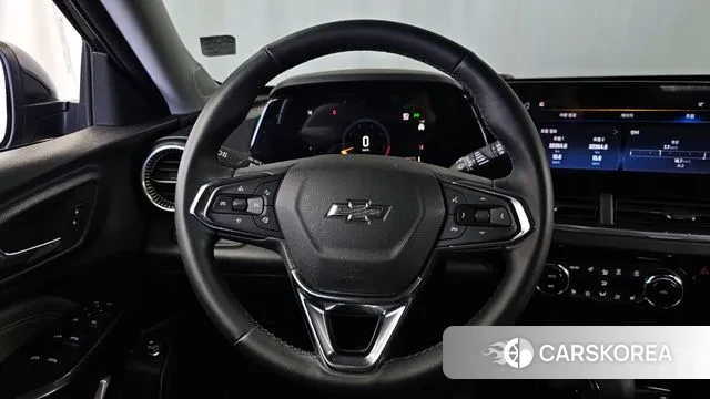 Chevrolet (GM Daewoo) Trax Crossover 2023 Черный из Кореи, фото 4