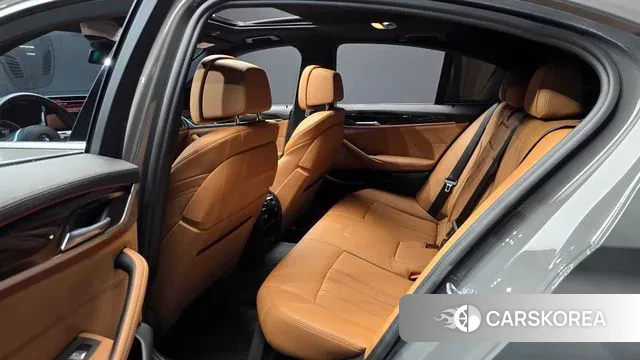 BMW 5 Series (G30) 2020 Серый из Кореи, фото 4