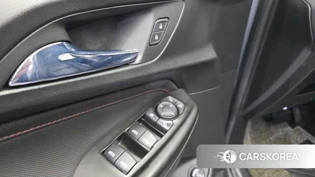 Chevrolet (GM Daewoo) Trailblazer 2021 Серый из Кореи, фото 4