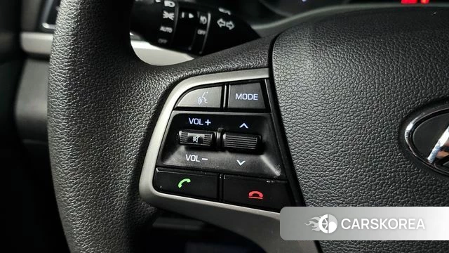 Hyundai Avante AD 2018 Белый из Кореи, фото 4