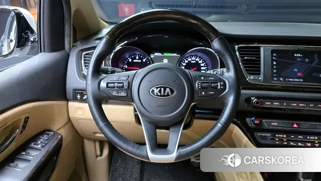 Kia The New Carnival 2018 Белый из Кореи, фото 4