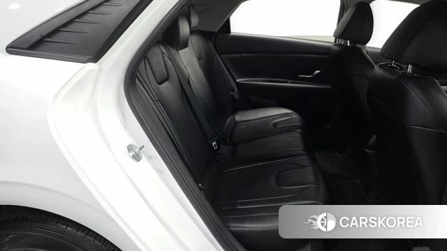 Hyundai Avante (CN7) 2021 Белый из Кореи, фото 4