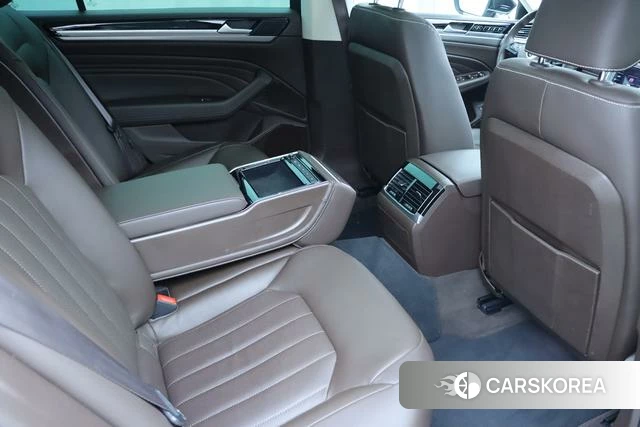 Volkswagen Huiang 2023 Черный из Китая, фото 4