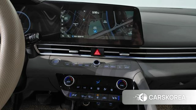 Hyundai The New Avante (CN7) 2025 Серебристо-серый из Кореи, фото 4