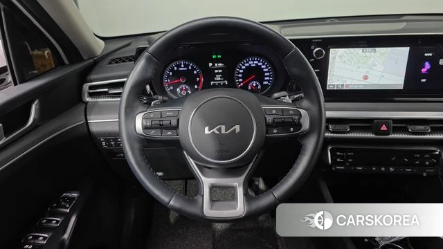 Kia K5 3rd generation 2023 Белый из Кореи, фото 4